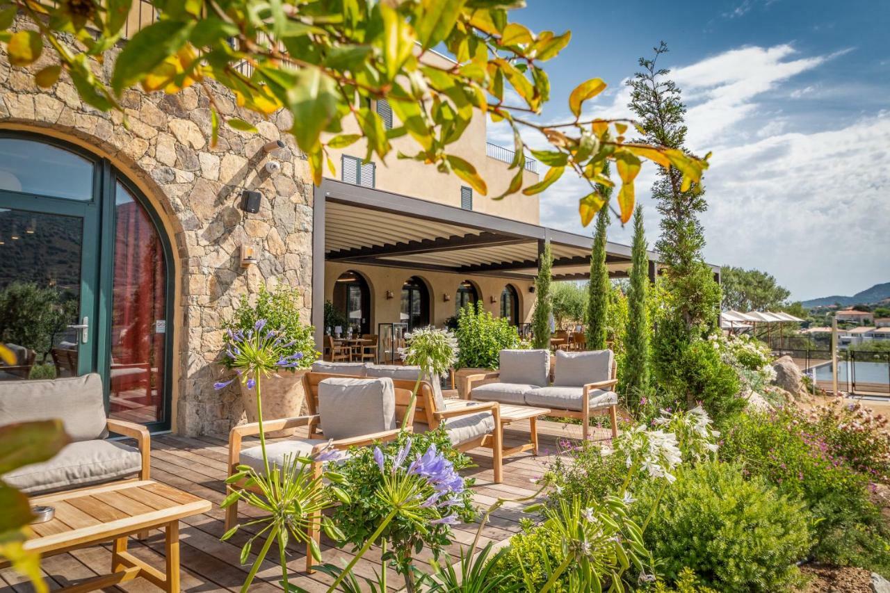 Hôtel Restaurant Villa Joséphine LʼÎle-Rousse Exterior foto